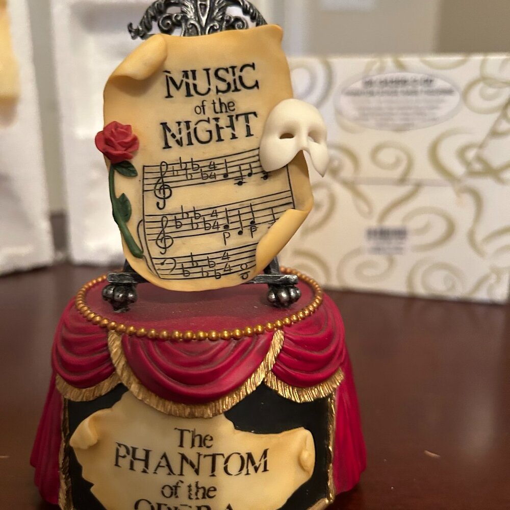 Phantom Stage Base Figurine and Music Box